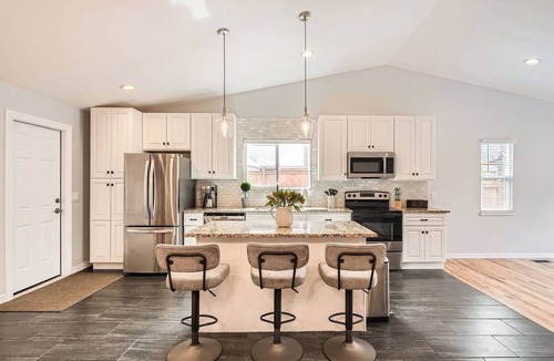 Littleton House | Spacious 4-bedroom house in charming Centennial with AC, WiFi