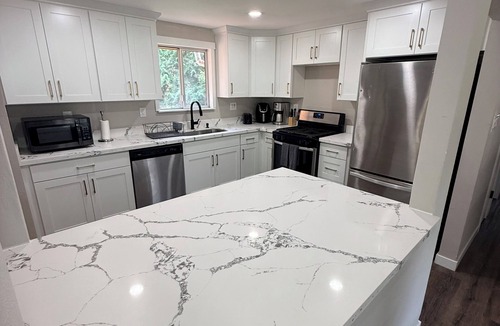 Covington House | Spacious 5-bedroom house in tranquil Kent with cool AC