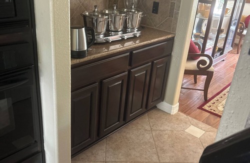 Austin House | Spacious 5-bedroom house in enchanting Austin with AC