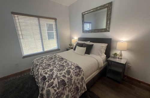 Gleneagle House | Spacious 6-Bedroom Near USAFA *Pet Friendly*