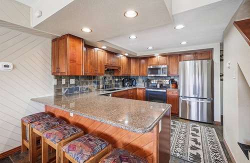 Peak 9 Condo | Spacious 6BR in Breckenridge with great views at Beaver Run Black Diamond Penthouse.