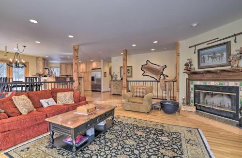Angel Fire House | Spacious Angel Fire Cabin < 4 Miles to Resort!