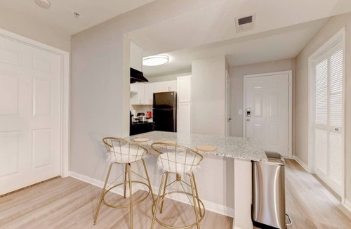 Pleasant Valley Apartment | Spacious apartment w/pool & hot tub