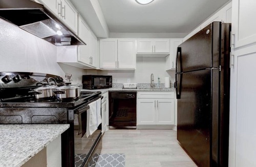 Pleasant Valley Apartment | Spacious apartment w/pool & hot tub