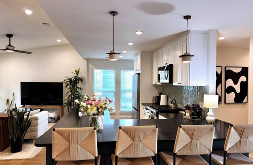 Franklin Park House | Spacious Austin Home + Private Casita, Sleeps 10, Near Downtown