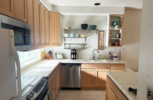 Stevens Condo | Spacious Ground Floor Apt w Private Patio, Capitol Hill