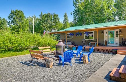 Nikiski House | Spacious Kenai Vacation Rental w/Lake Access!