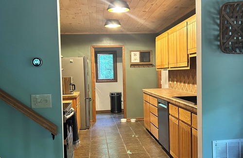 Boone House | Spacious kid-friendly chalet minutes to Boone, Blowing Rock, Blue Ridge Pkwy