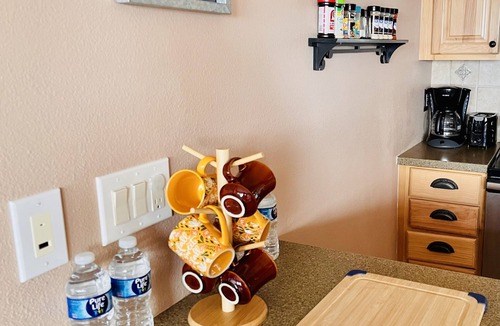 Golden Apartment | Spacious Mountain Apt with Views & Easy Access to Ski, Hike, & Red Rocks!