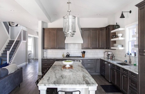 Victorian Village House | Spacious Stay | 1stFL Suite GameRm OSU ½ mi Rowe House Rentals