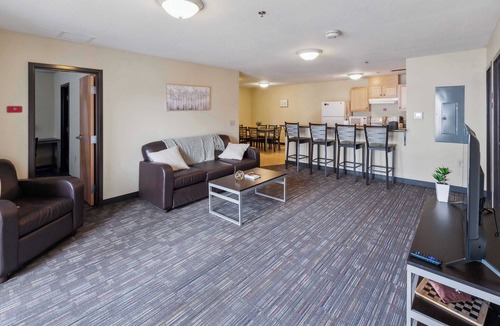 Ontario Apartment | Spacious Stay Near OSU & Ontario Town Center