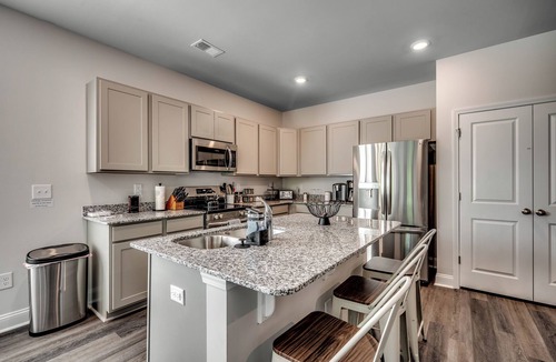 Little River House | Spacious Townhouse close to Beach and North Myrtle Beach Parks and Recreation