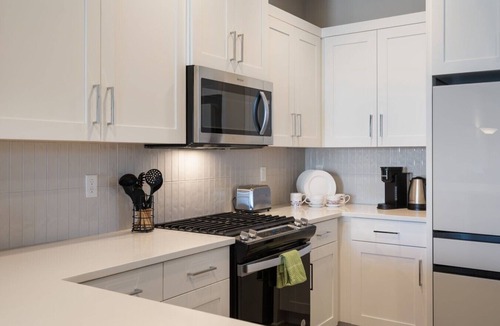 Bolton Villa | Spacious West Linn Mid-Term Retreat | 3Bed 2.5 Bath