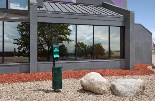 Montbello Hotel | Spark by Hilton Denver East I 70