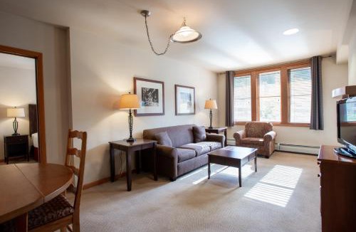 Winter Park Apartment | Spectacular Zephyr Mountain Lodge Condo with Ski Slope View condo