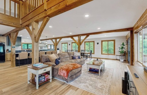 Silver Lake House | Spectacularly updated family mountain lodge w/deck & amazing views