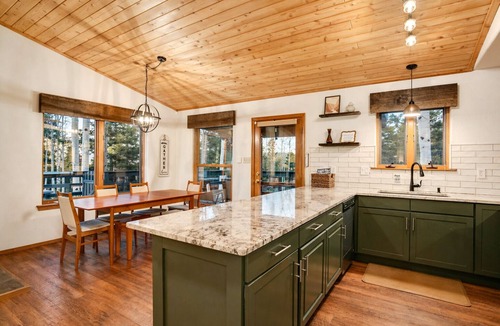 Angel Fire Cabin | Spring-Break, Family Mountain Cabin! Near Angel Fire Ski Resort, Pet Friendly