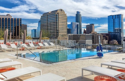 Civic District Condo | Stay in this 2BD resort condo to visit Austin gym and pool onsite
