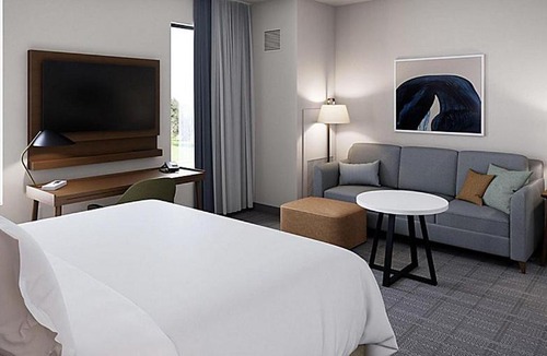 Milford Hotel | Staybridge Suites - Cincinnati East - Milford by IHG