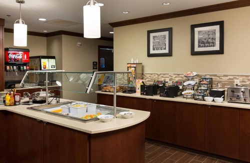 Polaris Hotel | Staybridge Suites - Columbus Polaris by IHG