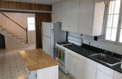 Nottingham Cottage | Staycation + Work From Home in one private setting