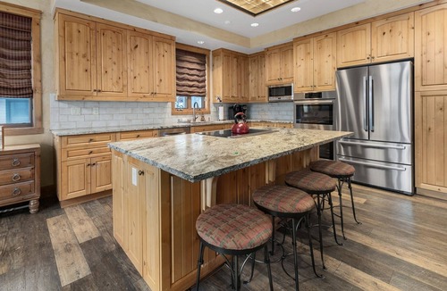 Steamboat Springs House | Steamboat in Style! Dog Friendly, Walk to Resort, Hot Tub, Great Views, Locker