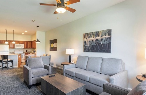 Steamboat Springs Resort | Steamboat Springs | Adventure Base Retreat | Pool + Hot Tub | 2BR