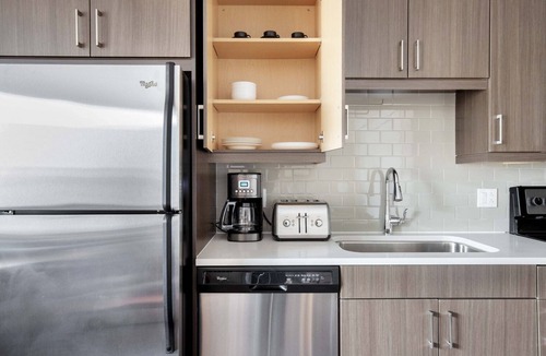 Prudential - St. Botolph Apartment | Stellar Back Bay Studio w/Gym & W/D, nr Restaurants, by Blueground
