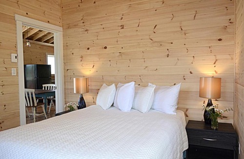 Deep Brook Cabin | Still Point Lodge