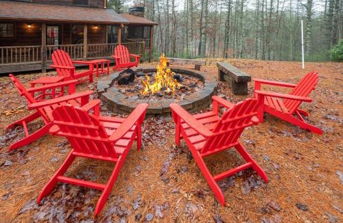 Blue Ridge House | Storybook Hideaway