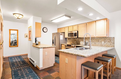 Four O'Clock Condo | Streamside! Ski In/Out & Hiking