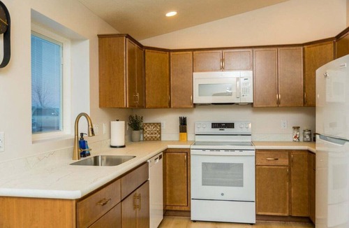 Homerville Apartment | Studio Luxe | 1bd/1ba Newly Renovated Apartment!