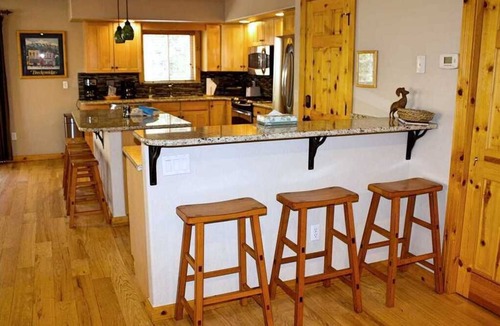 Warrior's Mark House | Stunning, 4-Bedroom Townhouse on South End of Breckenridge- Private Hot Tub!