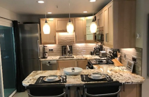 Whittier Condo | STUNNING Downtown PEARL St. SUITE Retreat!