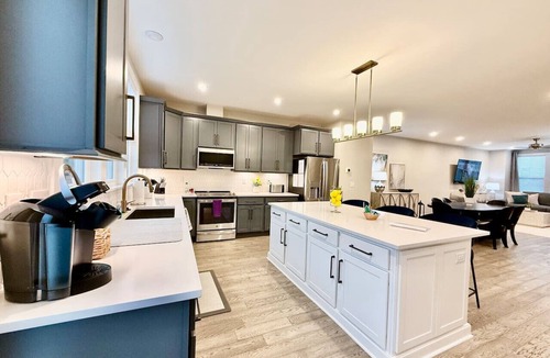 Wetherington House | Stunning Executive Townhome Liberty Twp