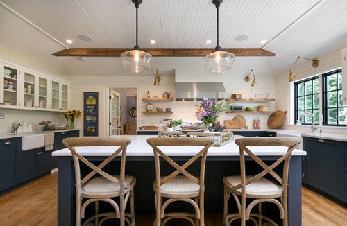 Pond Cove House | Stunning home w/private beach and hot tub. Sleeps 12. 9 mins to DT Portland.