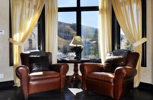 Beaver Creek Condo | STUNNING Renovation - Platinum Penthouse in Village Ski I/O Hot Tub W/Mtn. View