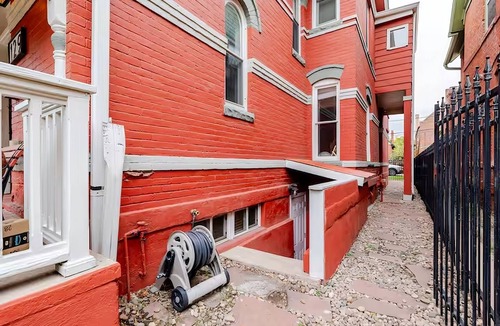 Baker Apartment | Stylish Apt Desk & Parking Walk to South Broadway Dining, Bars & Shops