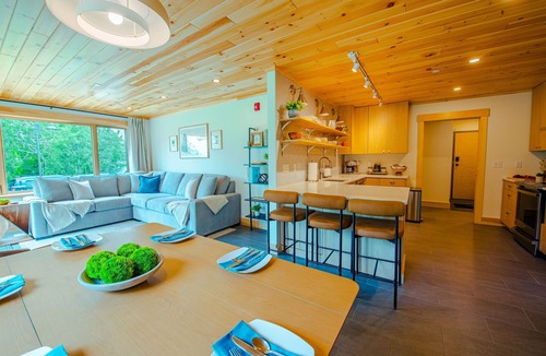 Carrabassett Valley Condo | Sugarloaf - Bike Park Access & Golf Nearby