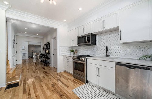 Old North Columbus House | Suite 23 - Spacious and Stylish in the Old North