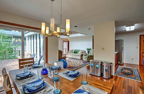 Downtown Juneau House | Summer Adventure in Juneau, 5 BR's, Sleeps 12.