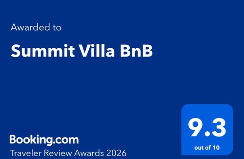 Watkins Bed & Breakfast | Summit Villa BnB