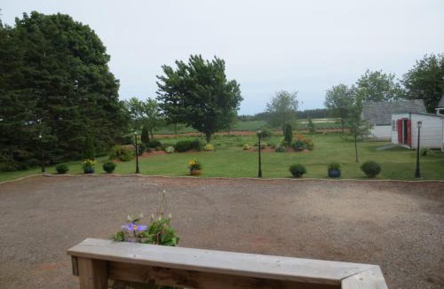 St-Nicholas Bed & Breakfast | Sunbury Cove Winery