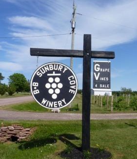 St-Nicholas Bed & Breakfast | Sunbury Cove Winery