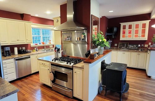 Harrison House | +Sunny+ Design Inspired, Modern, Lakeside, Historic Beauty!