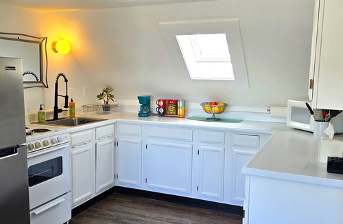 Harrison House | +Sunny+ Design Inspired, Modern, Lakeside, Historic Beauty!
