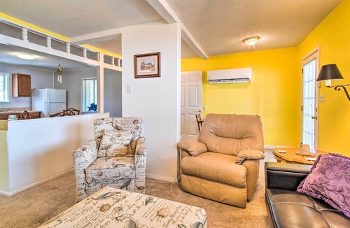 Tranquil Harbour Cottage | Sunny Oak Island Retreat - 3 Blocks to Beach!
