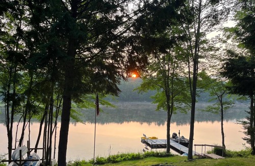 Norway House | Sunrise Point - Secluded Waterfront Home on North Pond