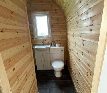 Sutton Weaver Ski Chalet | Sutton Fields Pod