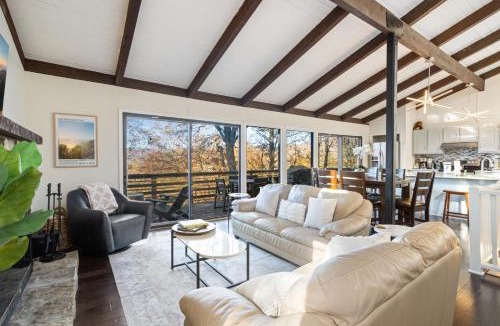 Sugar Mountain House | Sweet Dreams Are Made Of Skis